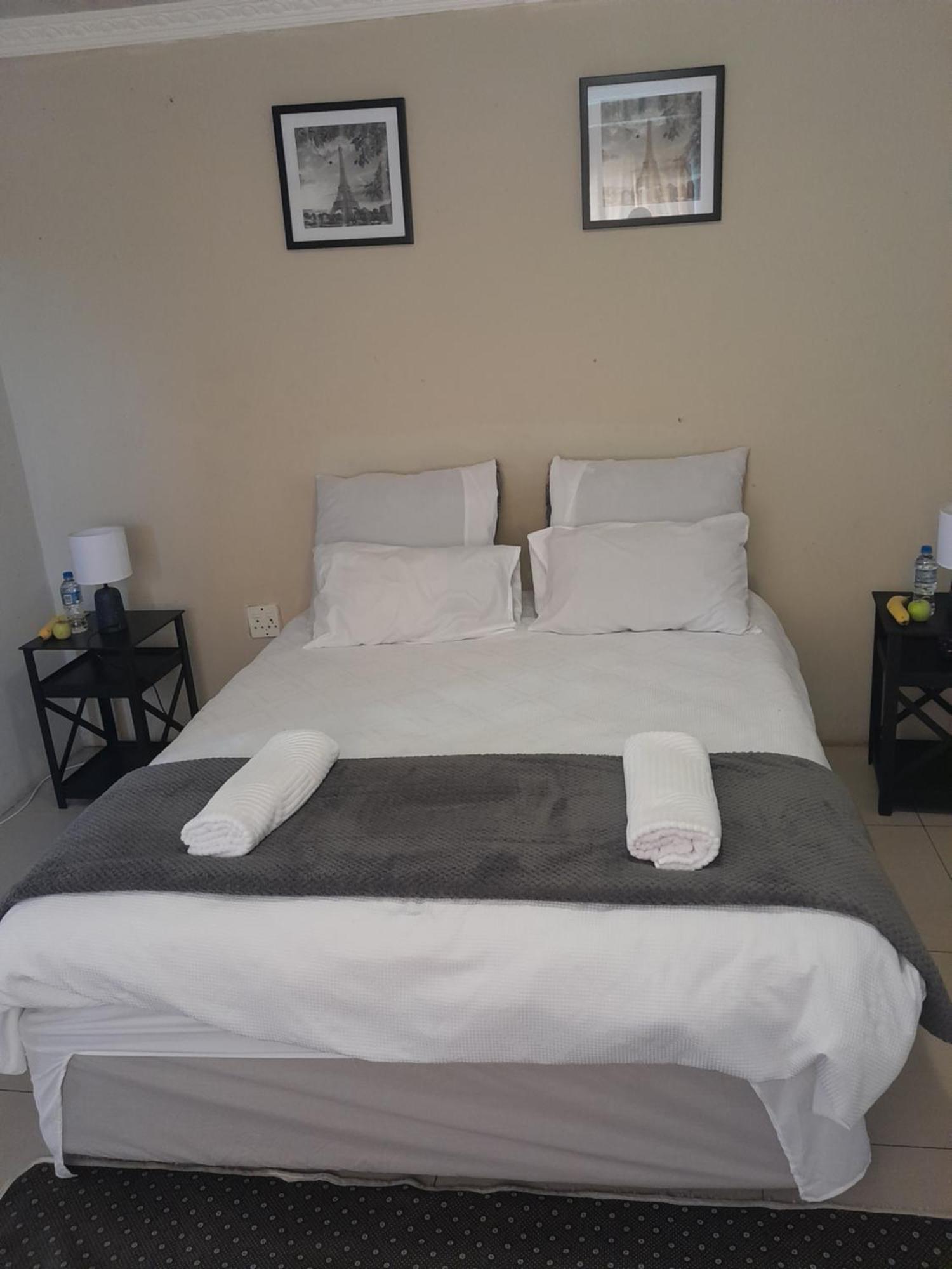 Ulundi Softlife Guest House מראה חיצוני תמונה